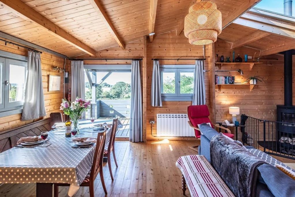The Cabin, Parham 伍德布里奇 外观 照片