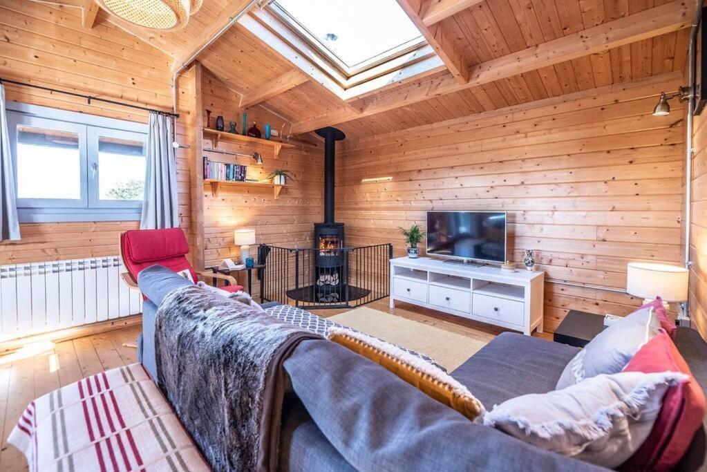 The Cabin, Parham 伍德布里奇 外观 照片